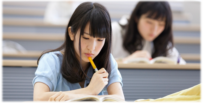 悩んでる女の子